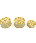 Different size round gift box