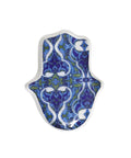 Mini porcelain Hamsa hand accessory with oriental pattern – symbolic Arabic décor for protection and beauty.