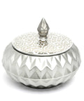 Porcelain bomboniere with oriental-style cover – elegant Arabic décor piece for gifting or special occasions.