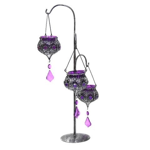 Vintage-style hanging candle holder with three bulb lanterns – elegant lantern décor for ambient lighting.