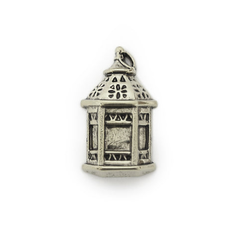 Embossed Lantern Motif Decor Set of 10